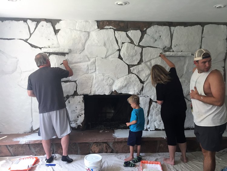 How to paint your dated rock fireplace in 24 hours | Building Bluebird #fireplacetransformation 