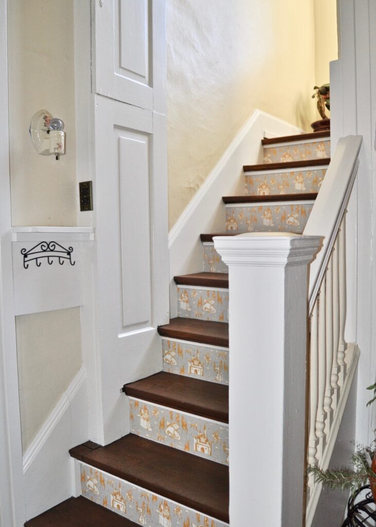Wallpaper on stair treads