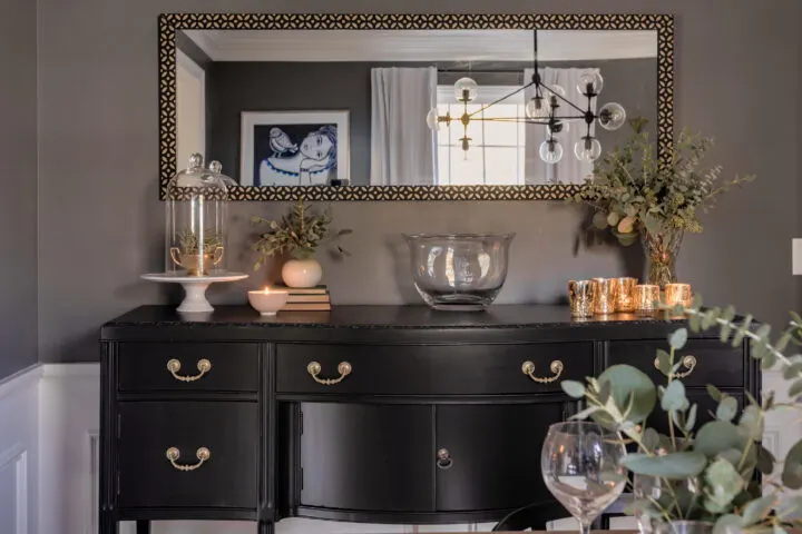 Paint furniture black for a high-end and expensive look!