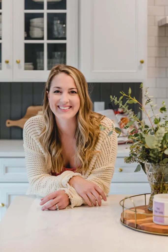 Founder of the DIY and home decor publication and blog, Building Bluebird, that shares tips and trips to create a functional home that brings you joy every day.