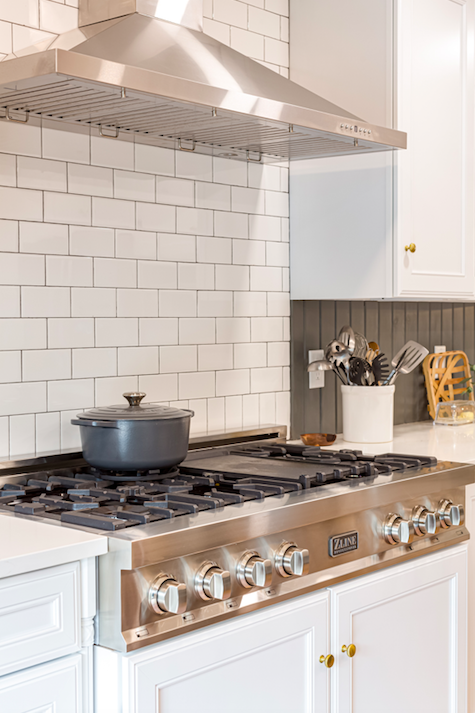 Subway tile - Unique DIY kitchen backsplash ideas to try at home