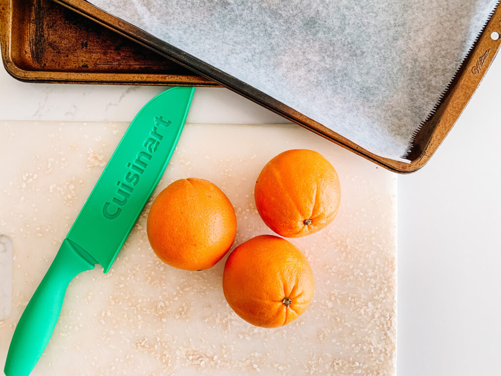 How to make dried orange garland and decorate for the holidays | Building Bluebird