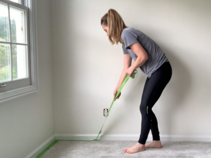 Simple tutorial for painting a room with carpeting | Building Bluebird #diy #paint #tutorial #alabaster #frogtape