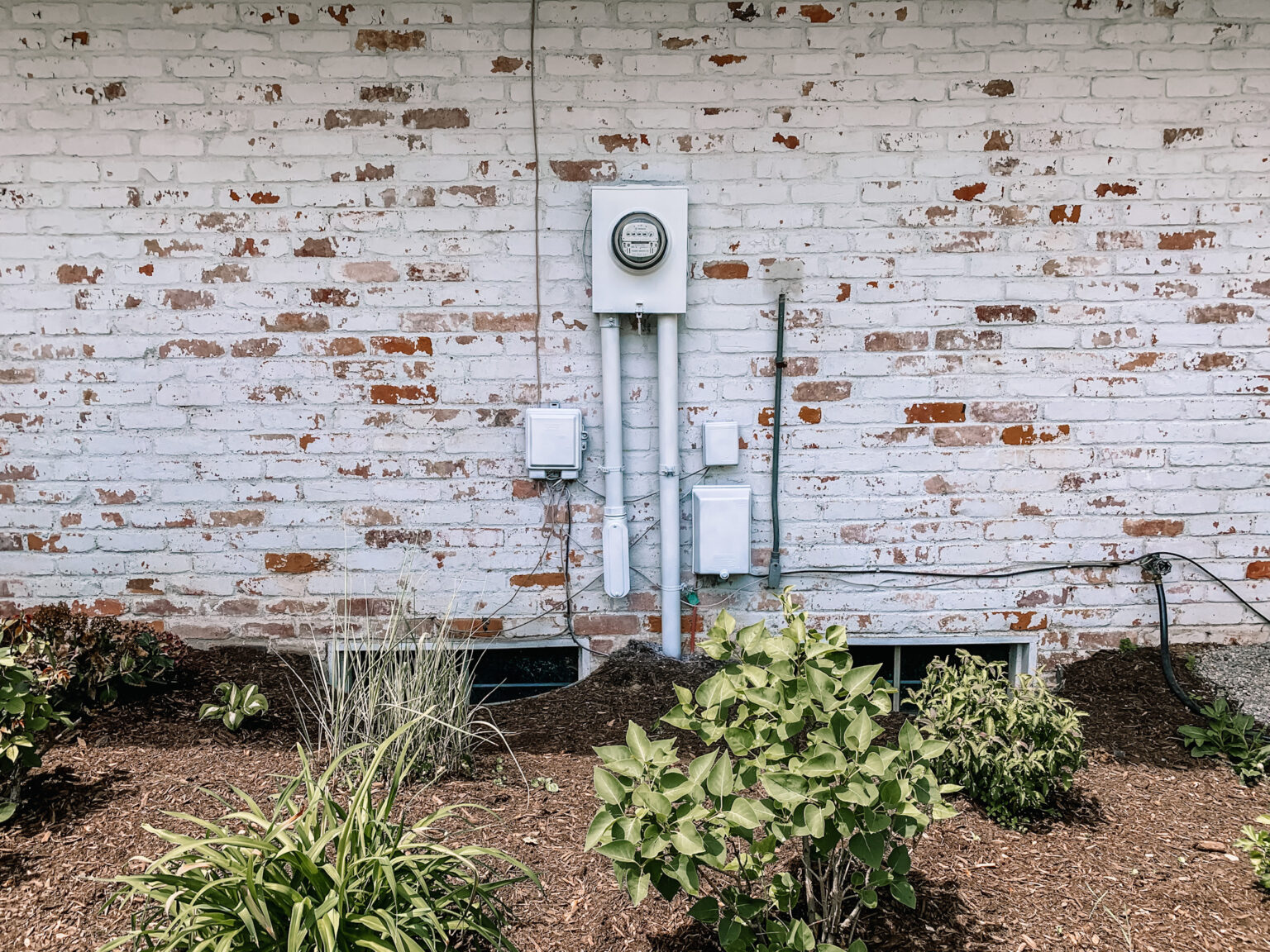 How to Paint an Ugly Electric Meter Box DIY Building Bluebird