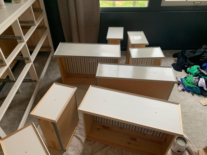 Rustoleum cabinet kit paint on my IKEA dresser | Building Bluebird #hemnes #ikeahack #oneroomchallenge