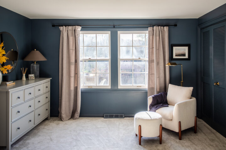 Moody bedroom makeover with dark blue walls | Building Bluebird #studiomcgee #ikeahack #bhrorc