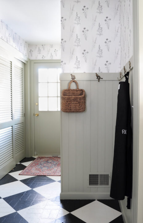 Functional and stylish entryway ideas that you will love | Building Bluebird
