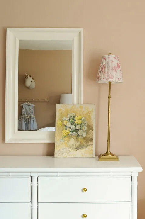 Girls bedroom makeover reveal with grandmillennial style | Building Bluebird