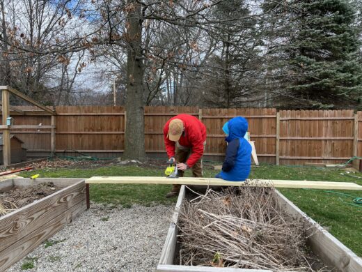 How to Build a Simple Raised Garden Box | DIY - Building Bluebird