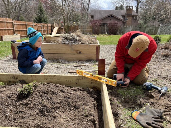 How to build a simple raised garden box | Building Bluebird #diy