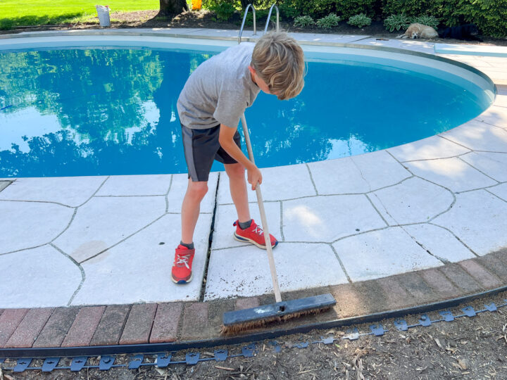 How to install brick pavers around your pool skirt - Easy DIY | Building Bluebird