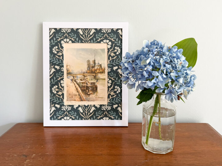 How to make a patterned photo mat with a wallpaper sample | Building Bluebird