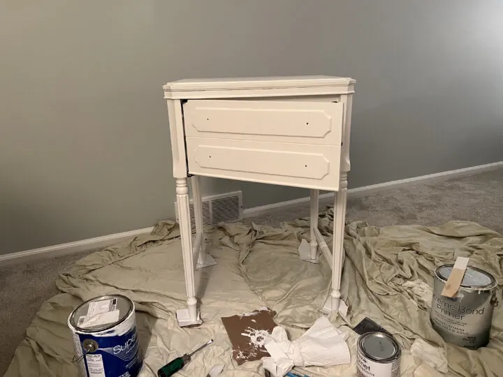 Painted nightstand DIY - guest bedroom makeover