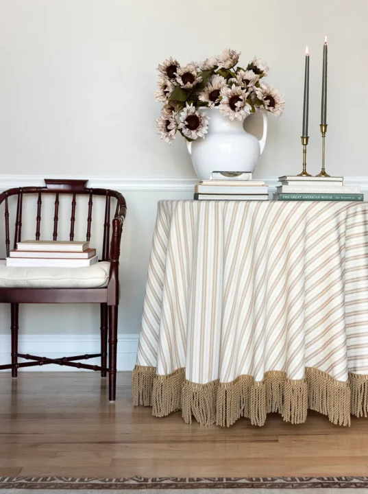 Stylish skirted table inspiration for the home | Building Bluebird