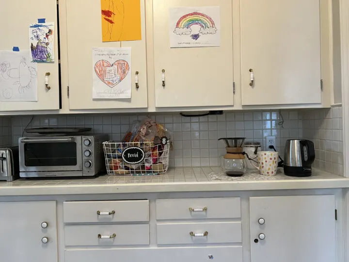 Budget-friendly small kitchen makeover with DIY projects for beginners | Building Bluebird