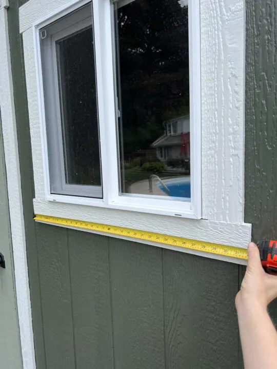 How to hang a window box | Easy DIY