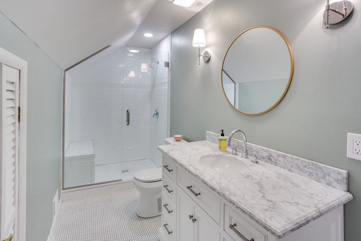 Oyster Bay Sherwin Williams | Color Review - Building Bluebird