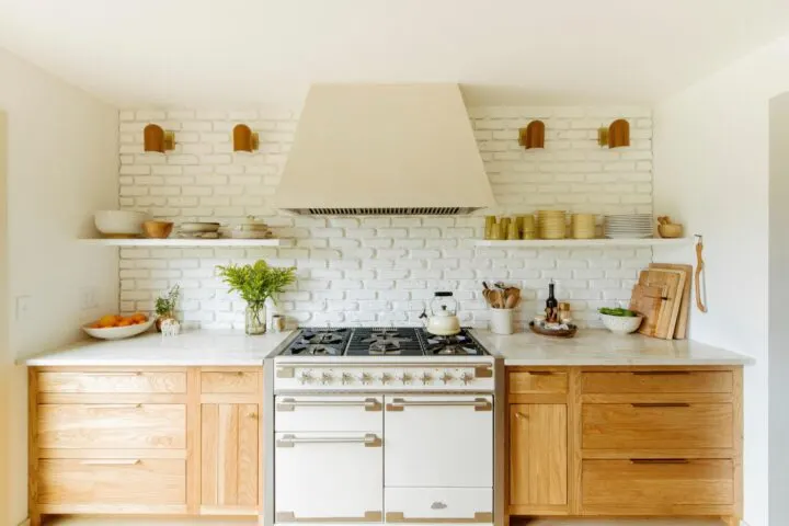 Brick -  Unique DIY kitchen backsplash ideas to try at home