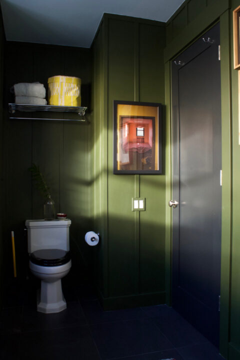 Timeless Dark Green Paint Colors to Try at Home | Benjamin Moore Windsor Green