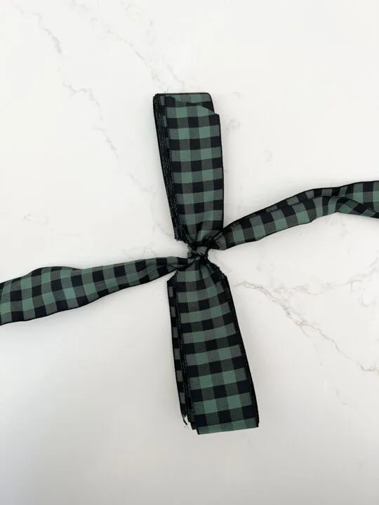 How to Make Pom Pom Bows for Gifts and the Holidays | Easy DIY